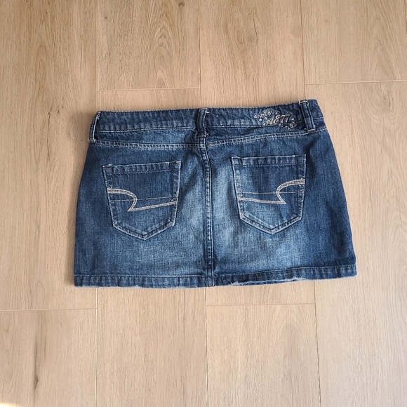 Mini Denim - Picture 3 of 6